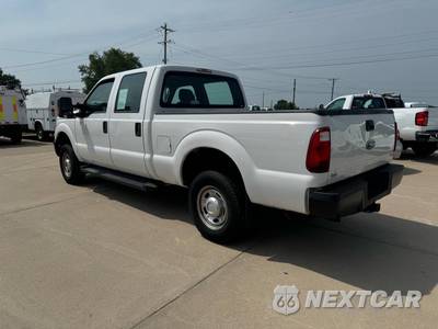 2016 Ford Super Duty F-250 XL Crew Cab Short Bed - zdjęcie 7 z 13 - miniatura