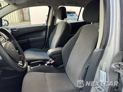 2010 Dodge Caliber SXT - zdjęcie 25 z 39 - miniatura