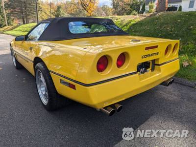 1987 Chevrolet Corvette Convertible - zdjęcie 26 z 81 - miniatura