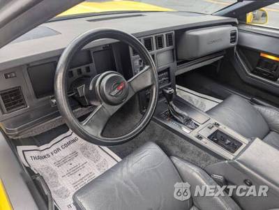 1987 Chevrolet Corvette Convertible - zdjęcie 2 z 81 - miniatura