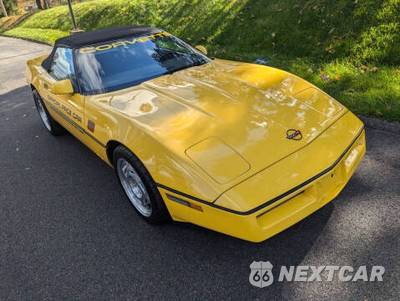 1987 Chevrolet Corvette Convertible - zdjęcie 75 z 81 - miniatura