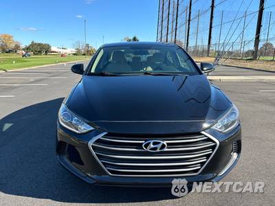 2018 Hyundai Elantra SE Sedan - zdjęcie 2 z 24 - miniatura