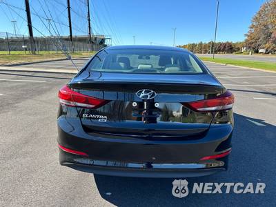 2018 Hyundai Elantra SE Sedan - zdjęcie 6 z 24 - miniatura