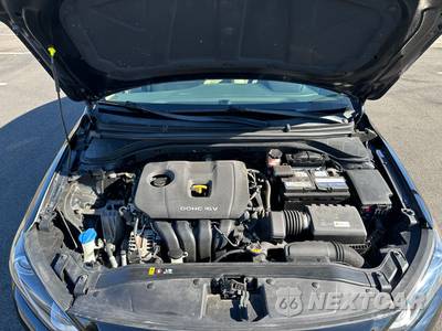 2018 Hyundai Elantra SE Sedan - zdjęcie 22 z 24 - miniatura