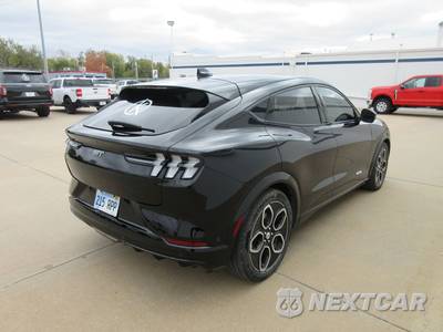 2023 Ford Mustang Mach-E GT - zdjęcie 3 z 15 - miniatura
