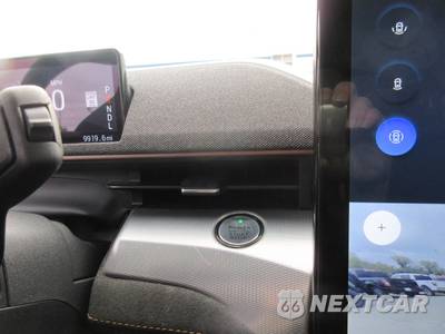 2023 Ford Mustang Mach-E GT - zdjęcie 11 z 15 - miniatura
