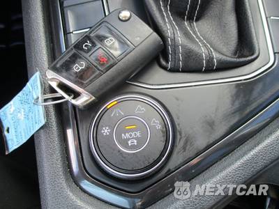 2021 Volkswagen Tiguan SE - zdjęcie 23 z 30 - miniatura