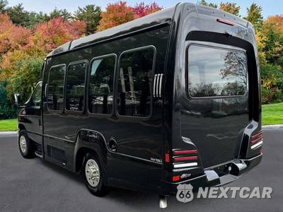 2021 Ford E-350 Cutaway - zdjęcie 5 z 43 - miniatura
