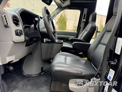 2021 Ford E-350 Cutaway - zdjęcie 13 z 43 - miniatura