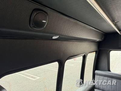2021 Ford E-350 Cutaway - zdjęcie 30 z 43 - miniatura