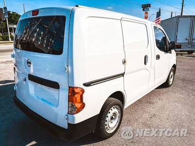 2015 Nissan NV200 Compact Cargo S 115.2" WB - zdjęcie 4 z 26 - miniatura