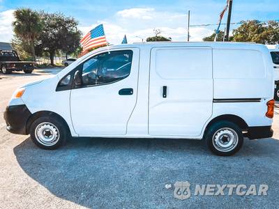 2015 Nissan NV200 Compact Cargo S 115.2" WB - zdjęcie 5 z 26 - miniatura