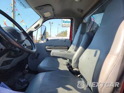 2011 Ford F-750 - zdjęcie 9 z 13 - miniatura