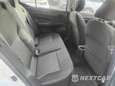 2023 Nissan Versa S - zdjęcie 34 z 50 - miniatura