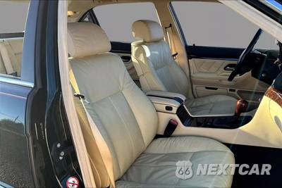 2000 BMW 7 Series Sedan 740iL - zdjęcie 12 z 49 - miniatura