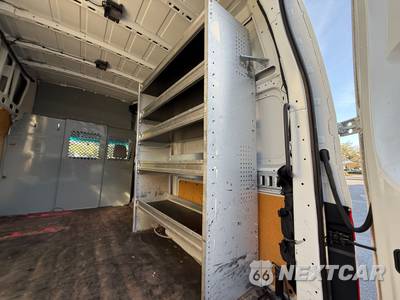 2020 Nissan NV2500 HD Cargo SV High Roof 146.1" WB - zdjęcie 16 z 26 - miniatura