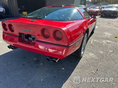 1990 Chevrolet Corvette Coupe - zdjęcie 6 z 14 - miniatura