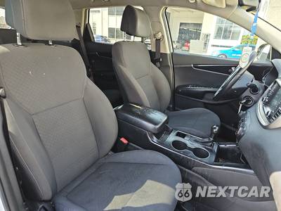 2017 Kia Sorento LX - zdjęcie 8 z 28 - miniatura
