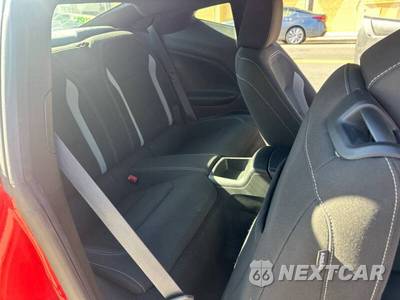 2022 Chevrolet Camaro 1LT Coupe - zdjęcie 12 z 18 - miniatura