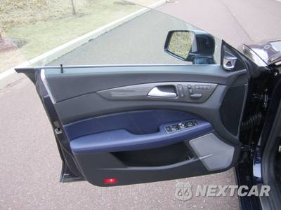 2014 Mercedes-Benz CLS 63 AMG S 4MATIC - zdjęcie 66 z 88 - miniatura