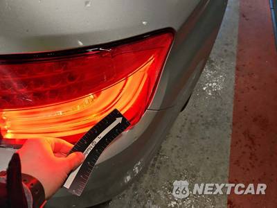 2012 BMW 5 Series Sedan 528i xDrive - zdjęcie 16 z 32 - miniatura