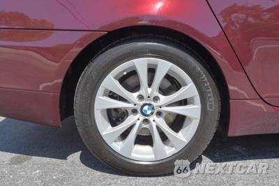 2009 BMW 5 Series Sedan 535i xDrive - zdjęcie 40 z 50 - miniatura