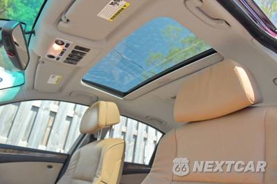 2009 BMW 5 Series Sedan 535i xDrive - zdjęcie 25 z 50 - miniatura