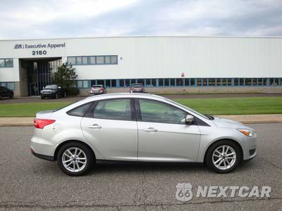 2015 Ford Focus SE Sedan - zdjęcie 8 z 22 - miniatura
