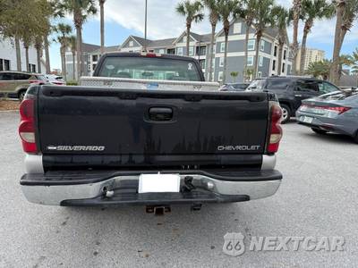 2004 Chevrolet Silverado 1500 LS Extended Cab Short Bed 1SB w/Rear Doors - zdjęcie 4 z 12 - miniatura