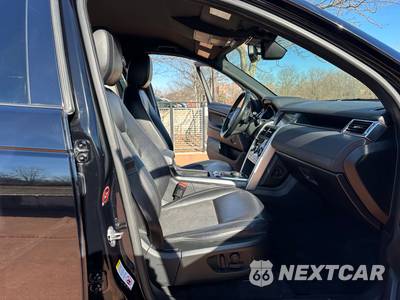 2019 Land Rover Discovery Sport SE - zdjęcie 46 z 88 - miniatura