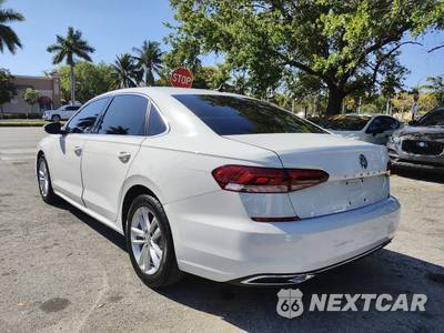 2020 Volkswagen Passat 2.0T SE - zdjęcie 11 z 50 - miniatura