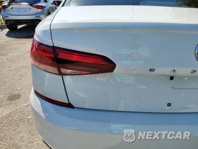 2020 Volkswagen Passat 2.0T SE - zdjęcie 26 z 50 - miniatura
