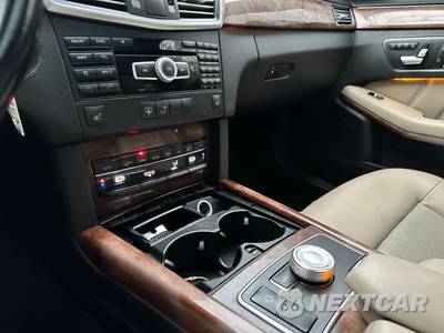 2012 Mercedes-Benz E 350 4MATIC Sedan - zdjęcie 14 z 22 - miniatura