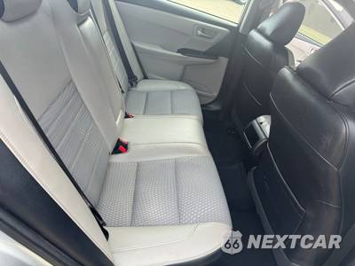 2015 Toyota Camry SE - zdjęcie 8 z 18 - miniatura