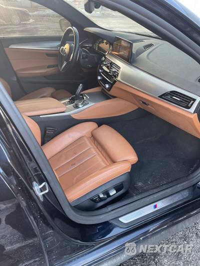 2018 BMW 5 Series Sedan iPerformance M SPORT LINE - zdjęcie 13 z 23 - miniatura