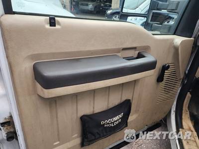 2008 Ford Super Duty F-350 Cab Chassis XL Regular Cab DRW - zdjęcie 14 z 37 - miniatura