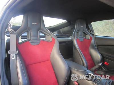 2016 Nissan 370Z NISMO Coupe - zdjęcie 47 z 71 - miniatura