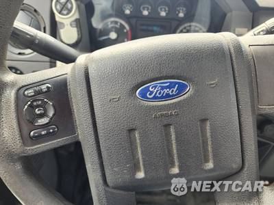 2014 Ford Super Duty F-450 Cab Chassis XL Regular Cab DRW - zdjęcie 3 z 43 - miniatura