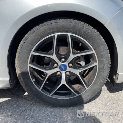 2015 Ford Focus SE Sedan - zdjęcie 21 z 65 - miniatura