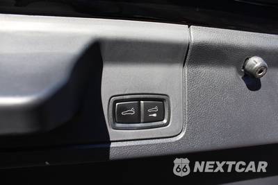 2015 Porsche Panamera 4 - zdjęcie 21 z 74 - miniatura