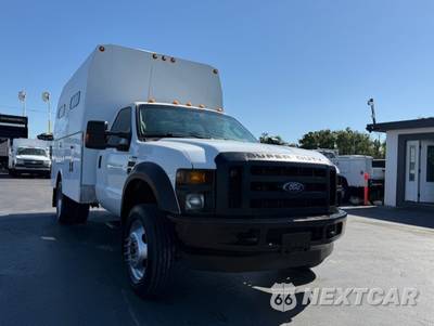 2009 Ford Super Duty F-550 Cab Chassis XL Regular Cab DRW - zdjęcie 3 z 25 - miniatura