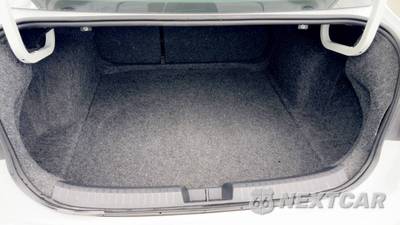 2024 Volkswagen Jetta S 4dr Sedan 8A - zdjęcie 22 z 46 - miniatura