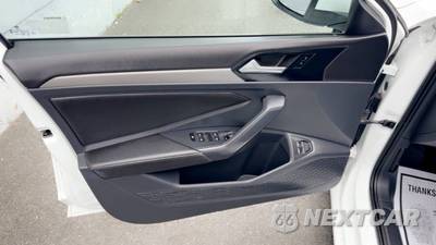 2024 Volkswagen Jetta S 4dr Sedan 8A - zdjęcie 33 z 46 - miniatura