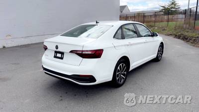 2024 Volkswagen Jetta S 4dr Sedan 8A - zdjęcie 17 z 46 - miniatura