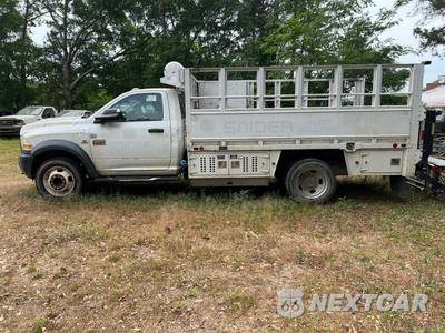 2012 Ram 4500 Cab Chassis ST Regular Cab DRW - zdjęcie 2 z 12 - miniatura
