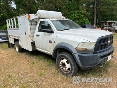 2012 Ram 4500 Cab Chassis ST Regular Cab DRW - zdjęcie 3 z 12 - miniatura