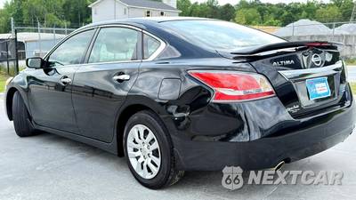 2014 Nissan Altima 2.5 S - zdjęcie 6 z 25 - miniatura