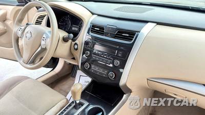 2014 Nissan Altima 2.5 S - zdjęcie 17 z 25 - miniatura
