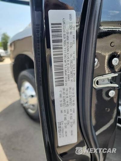 2019 Ram 3500 Tradesman Crew Cab Long Bed DRW - zdjęcie 17 z 22 - miniatura