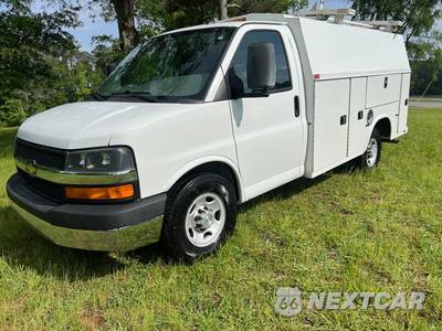 2015 Chevrolet Express 3500 Cutaway 1WT - zdjęcie 7 z 23 - miniatura